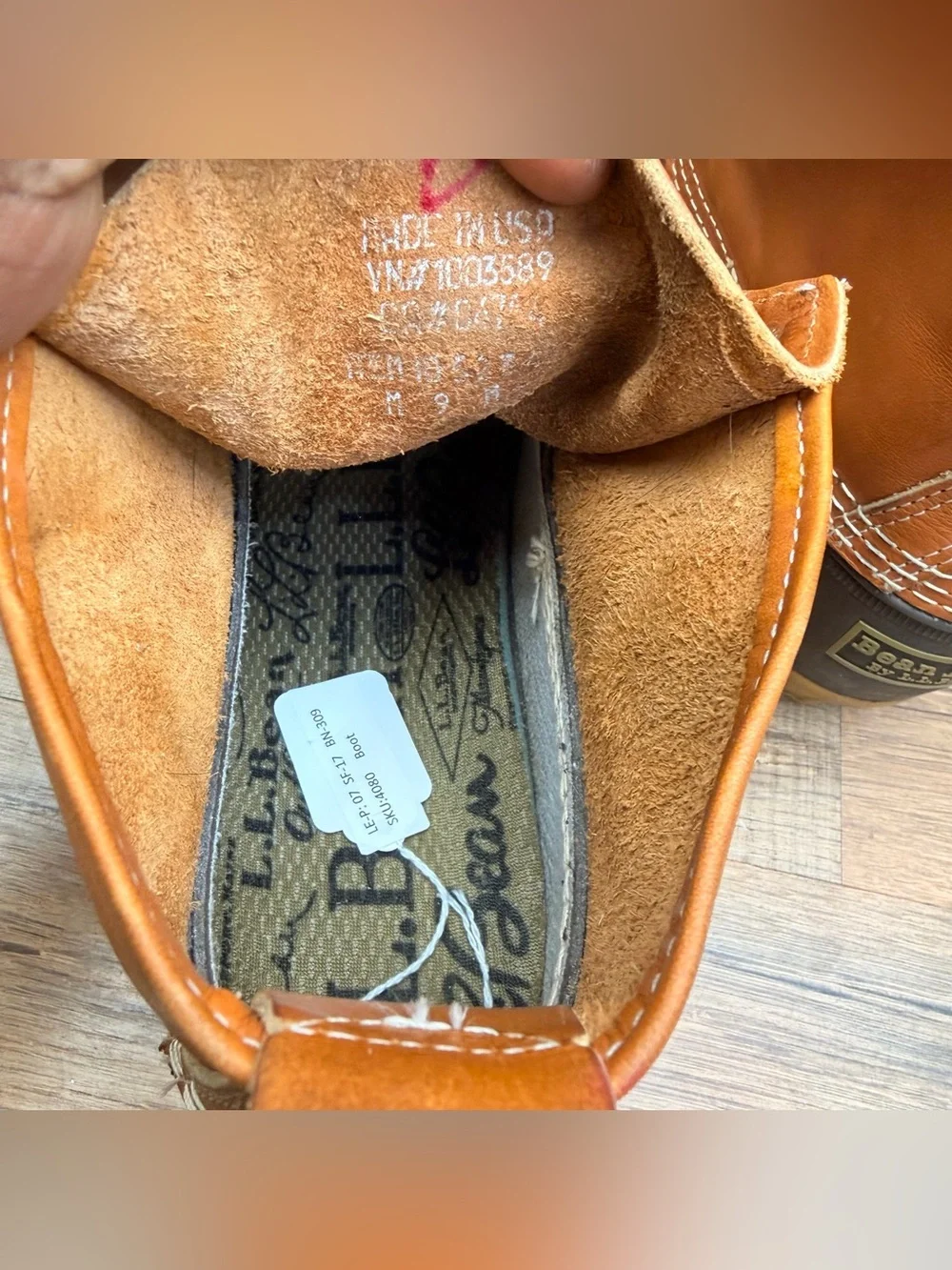 LL Bean Men's 9 Two-Tone Duck Boots in Brown Leather